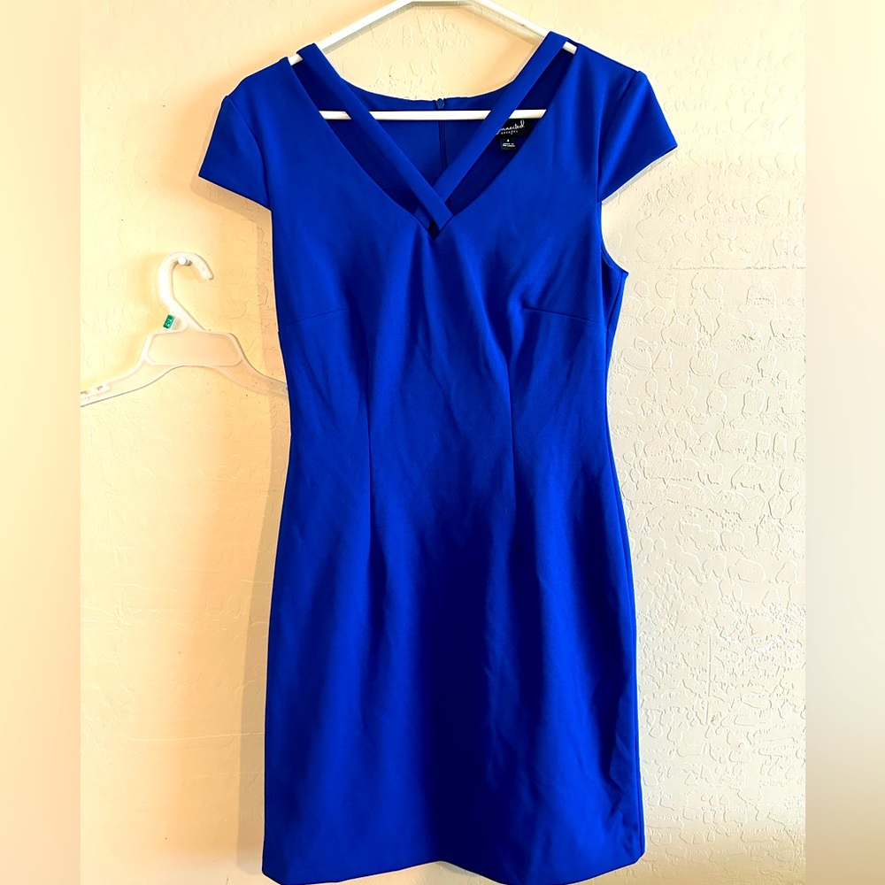 Connected apparel blue dress size 4